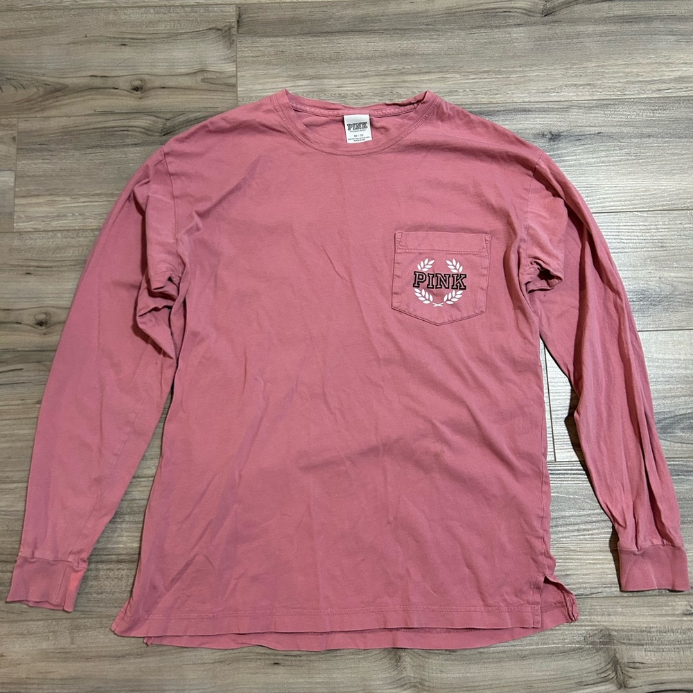 PINK Victoria's Secret Long Sleeve Tee